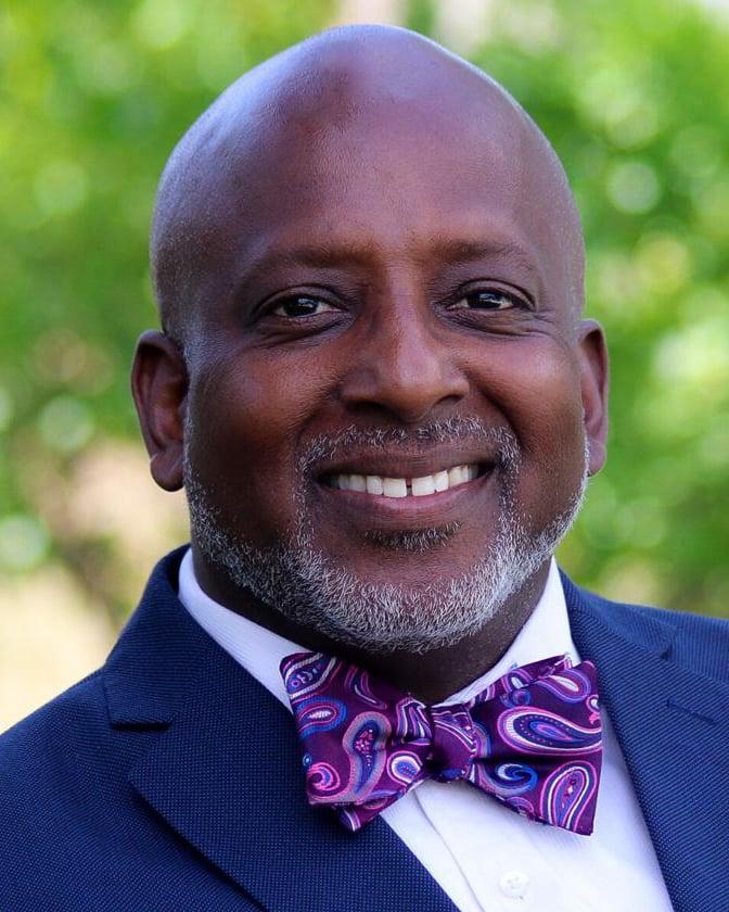 Portrait of Dr. Darin Earley, Ed.D.