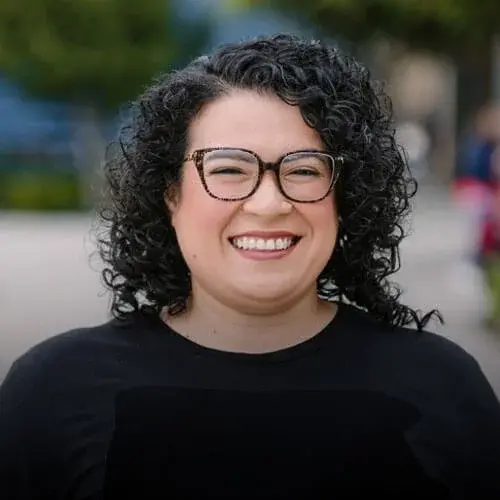 Portrait of Naomi Lara